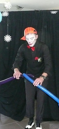 spectacle enfant ,magicien, kermesse,carnaval,maquillage